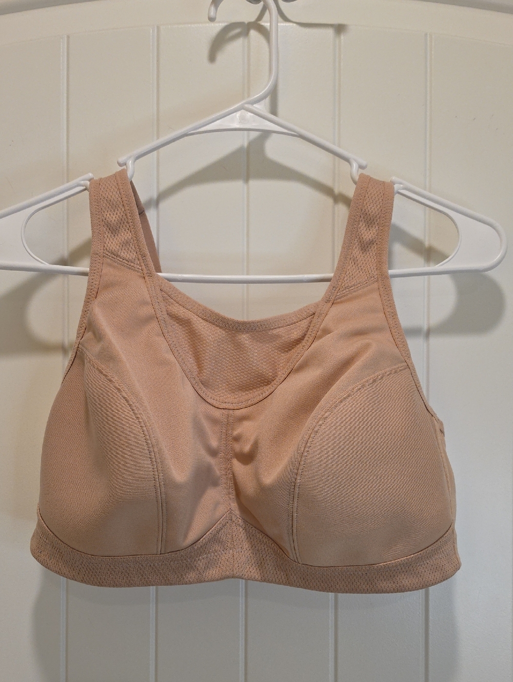 Glamorise High Impact Beige Bra Size 38D